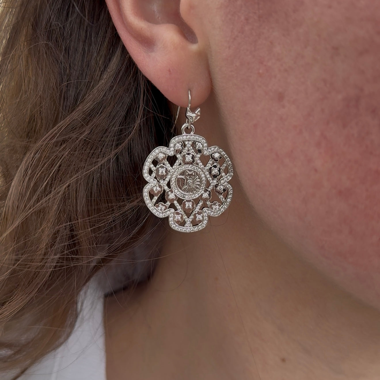 Trellis Daisy Medallion Leverback Earrings