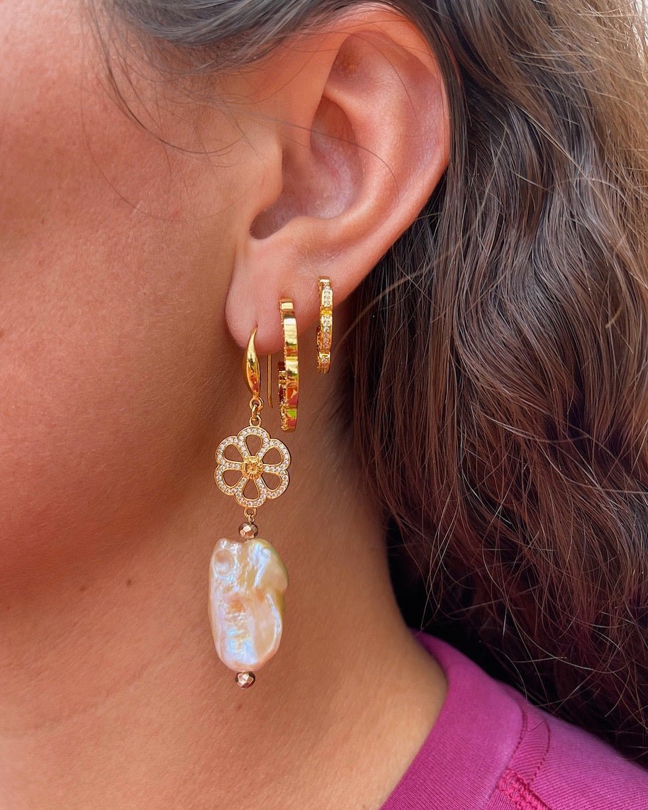 Sterling Silver Kashy Pearl Breeze Dangle Earrings - Minkaa Daisy