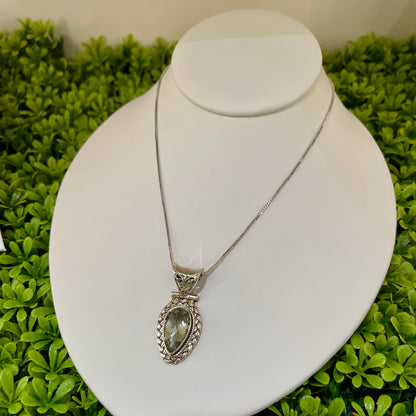 Vintage Sterling Silver Green Quartz Stone Necklace