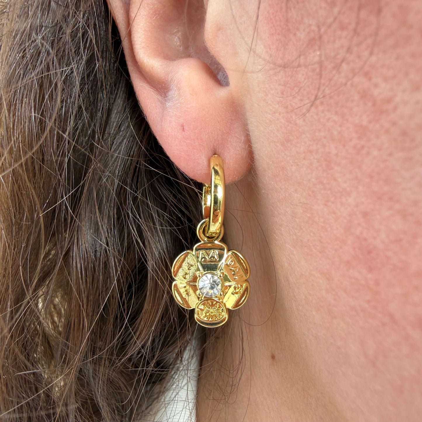 Smooth Removable Daisy Charm Hoop Earrings