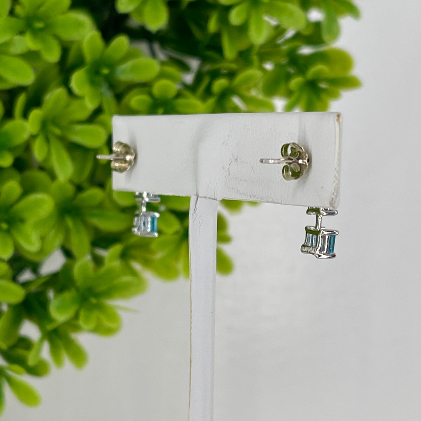 Vintage 14K Blue Topaz Dangle Earrings