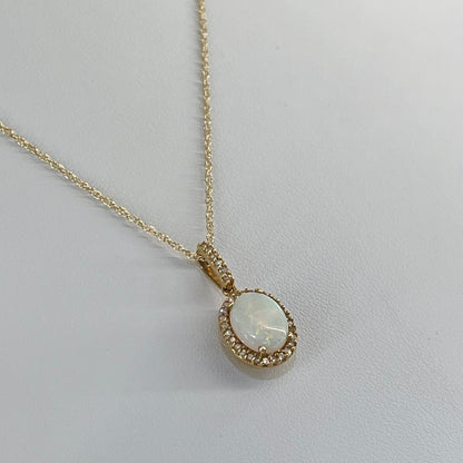 Vintage 14K Yellow Gold Opal & Diamond Necklace