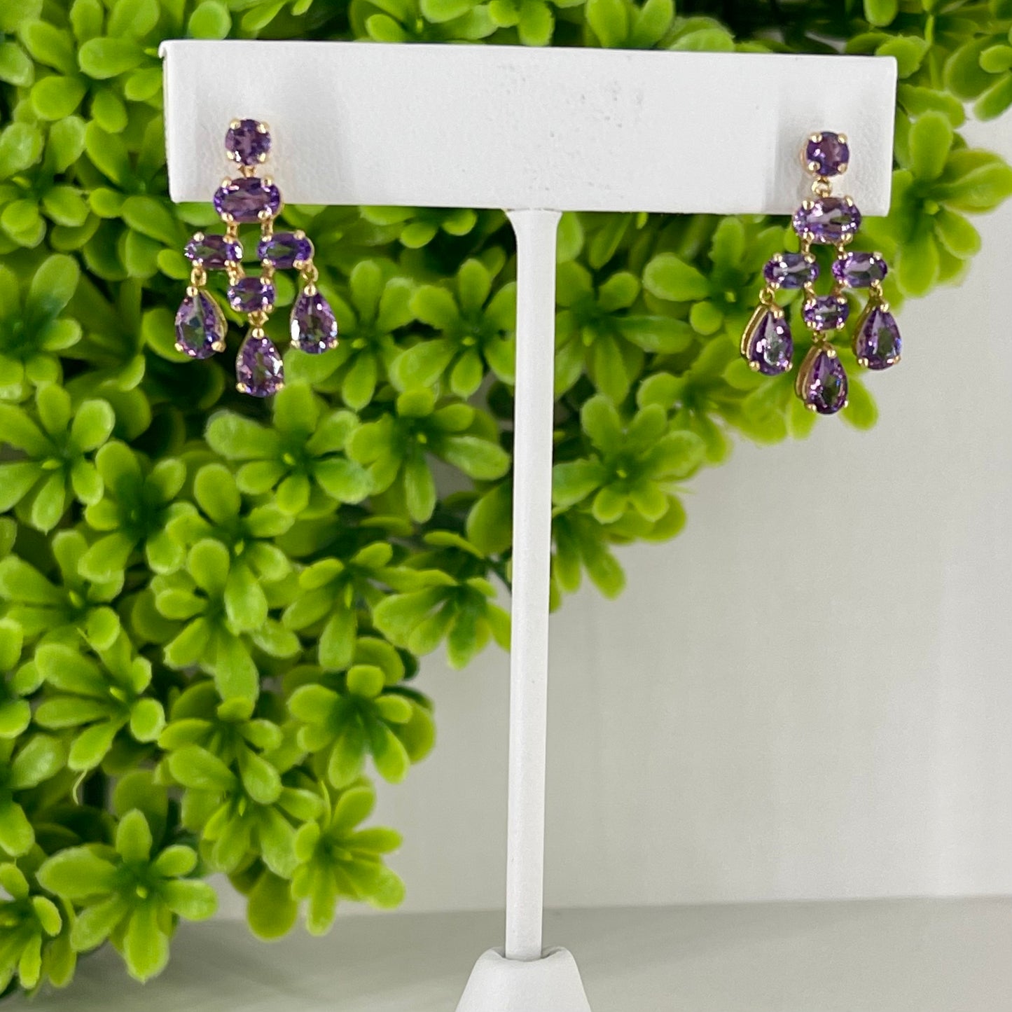 Vintage 14K Yellow Gold Amethyst Chandelier Earrings