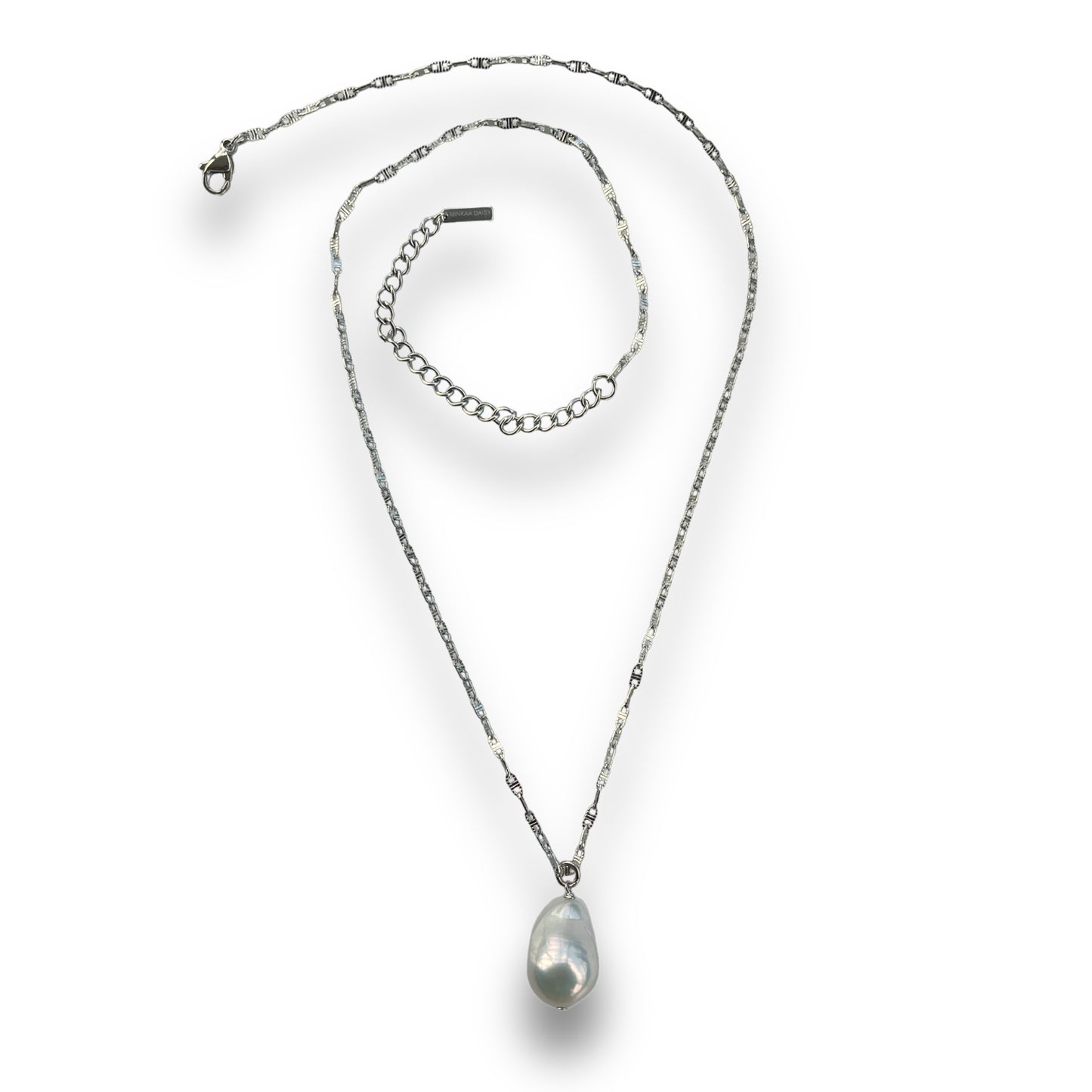 Zoey Ballet Baroque Pearl Necklace