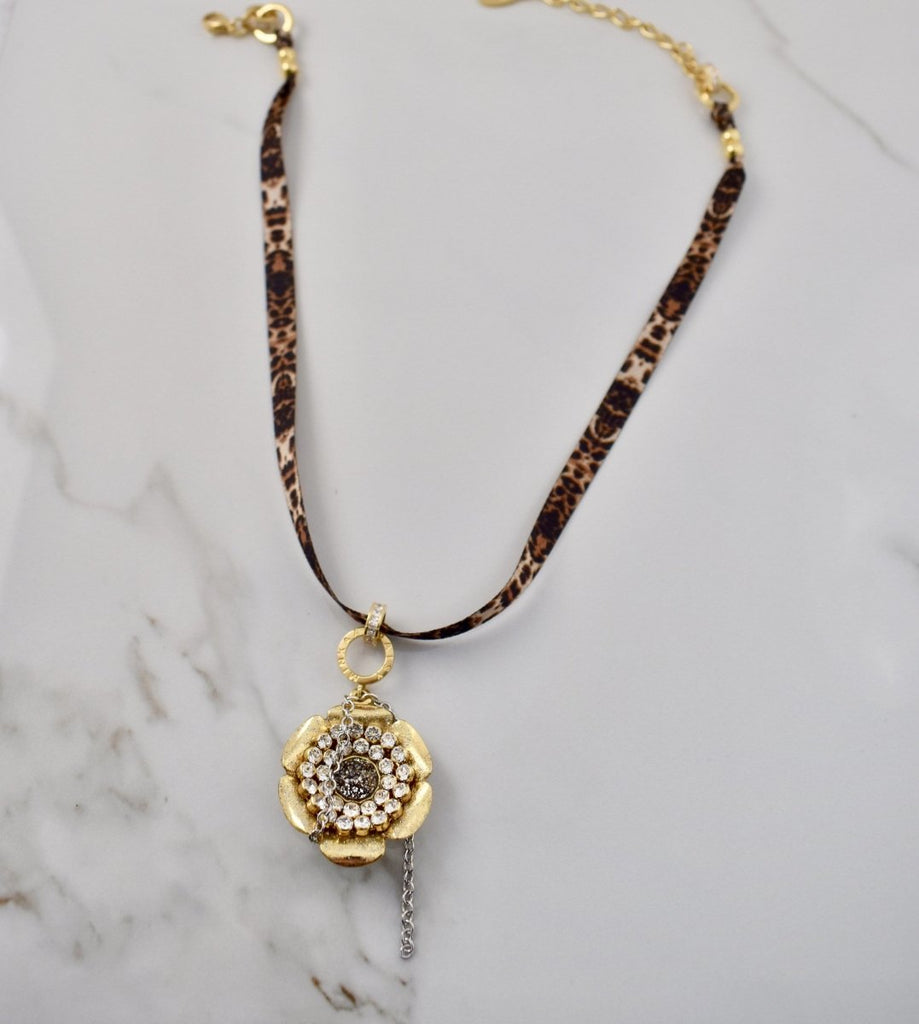 Leopard Satin Vintage Gold Daisy Necklace - Minkaa Daisy