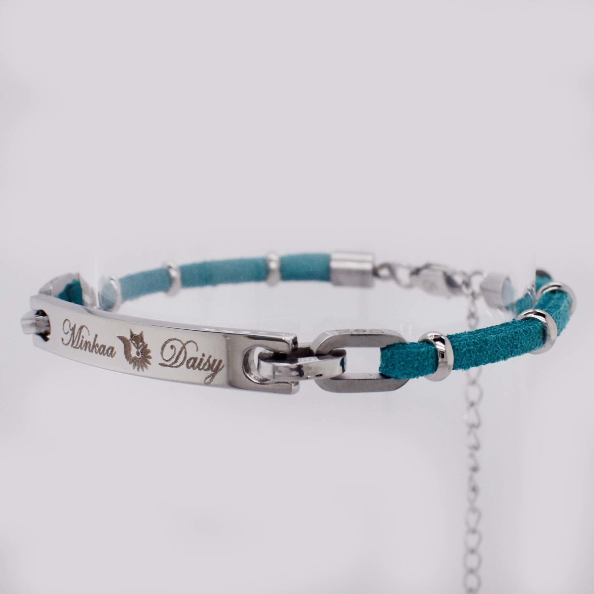 Minkaa's Bar Bracelet - Minkaa Daisy