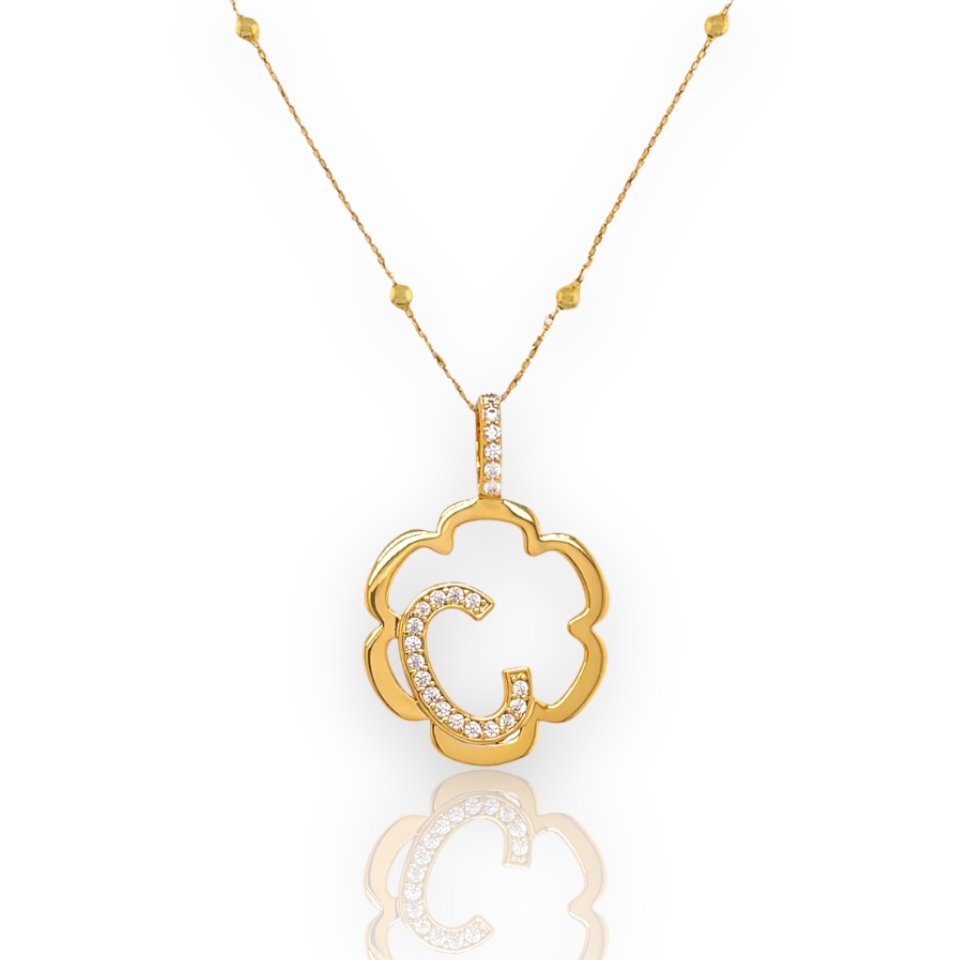 Peyton Daisy Initial Necklace