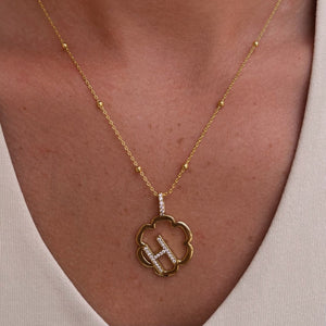 Peyton Daisy Initial Necklace