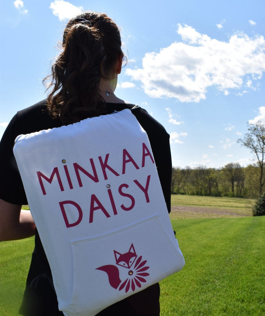 White Fleece Sweatshirt Drawstring Bag - Minkaa Daisy