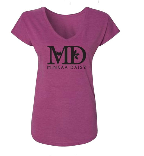 Woman's Washed Raspberry V-Neck - Minkaa Daisy